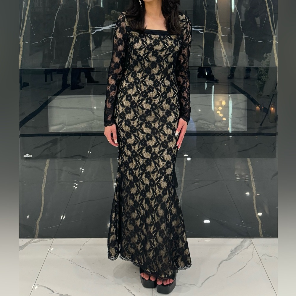 Women’s Black Lace Dress